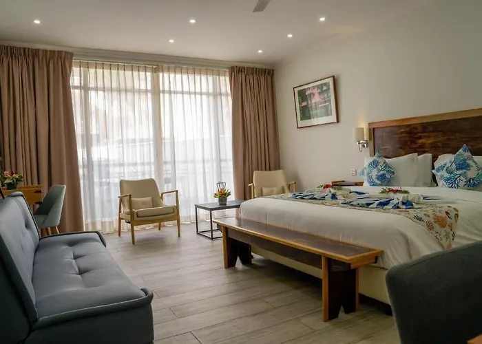 Voila Hotel Beau Vallon (Mahe)