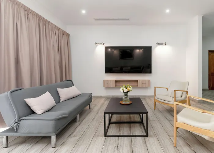 Voila Hotel Beau Vallon (Mahe)